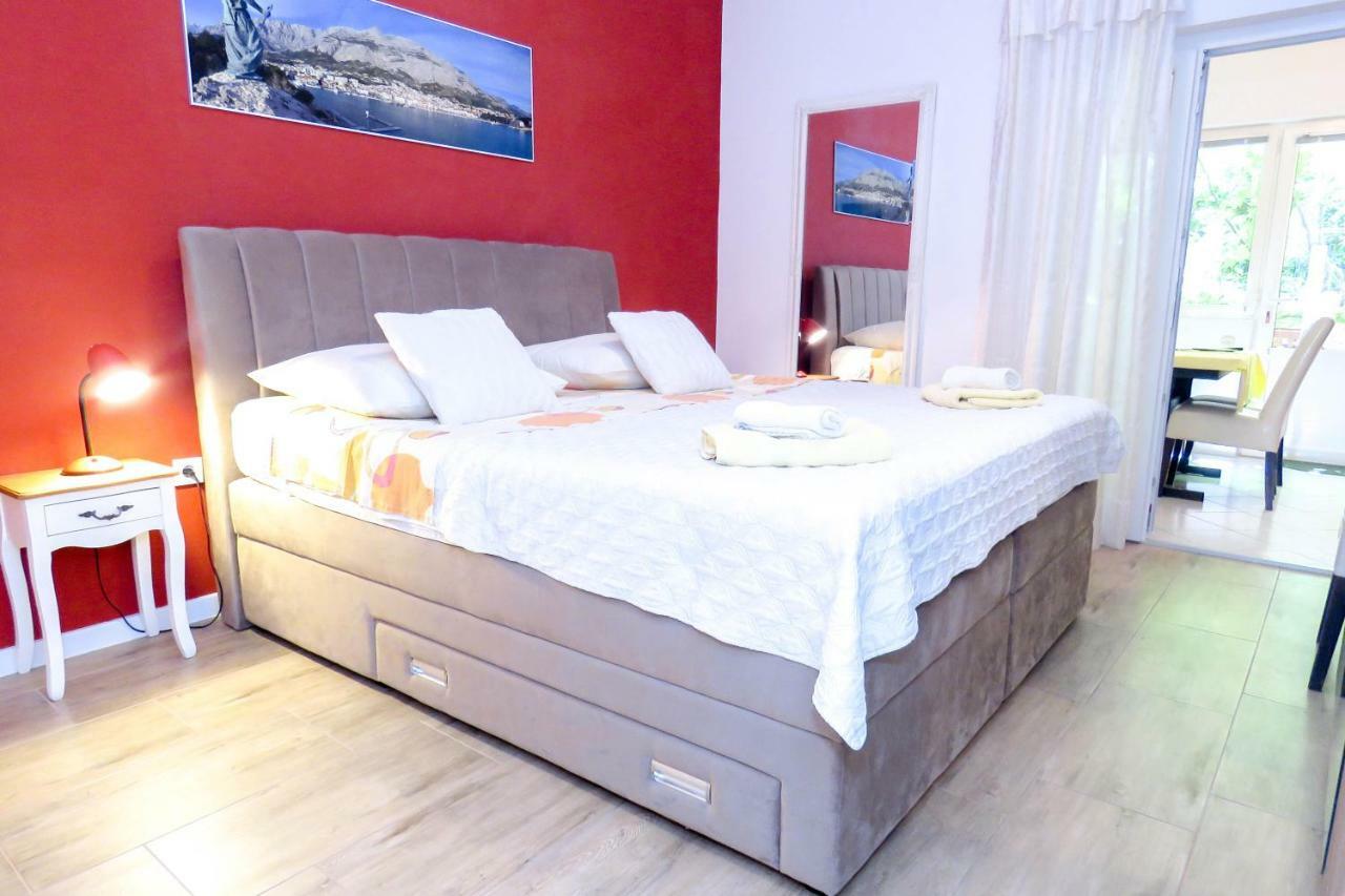 Apartments Anica & Gabriela Makarská Exteriér fotografie